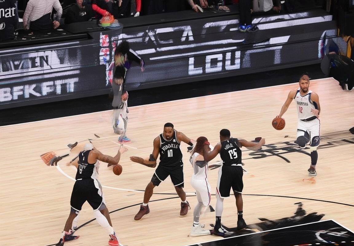 2020年NBA篮网快船巅峰对决：阵容深度与战术对决揭秘